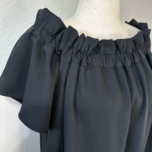 Pleione Black Off Shoulder Tunic - Picture 4 of 6